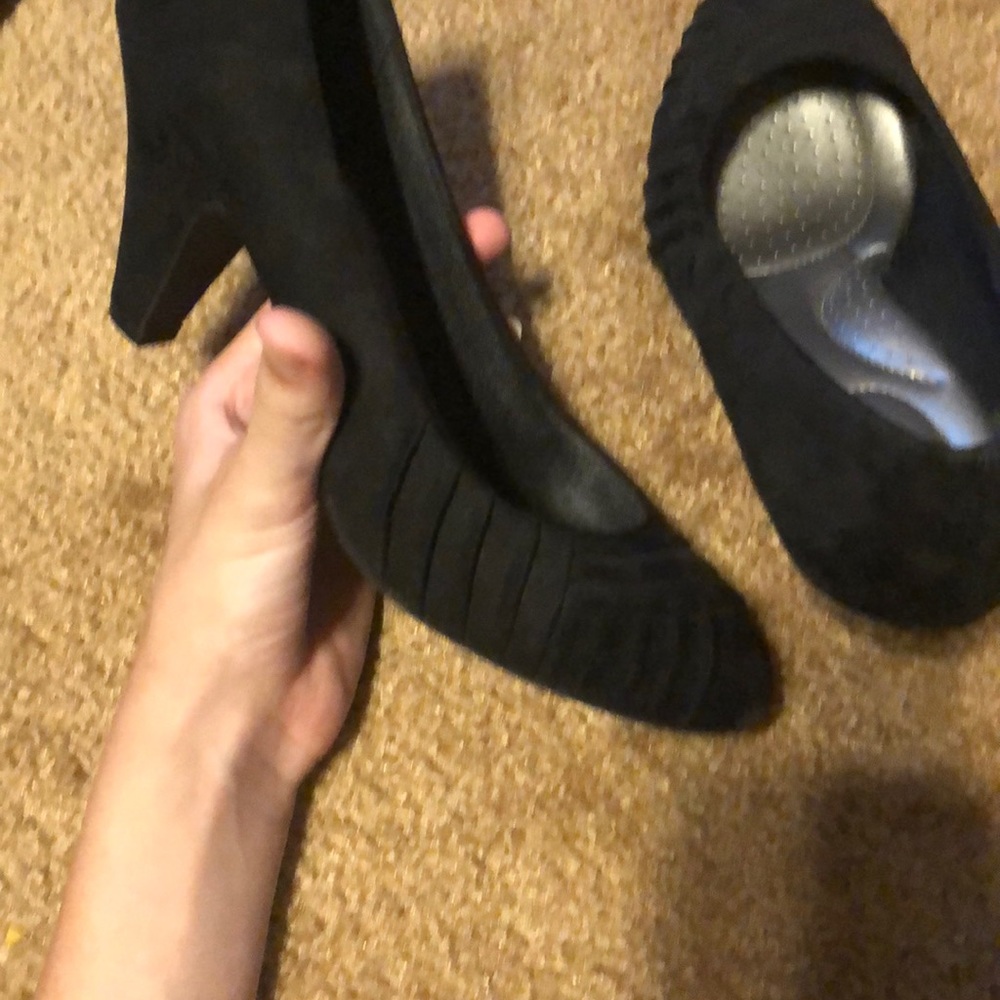abella heels size 7 in a half